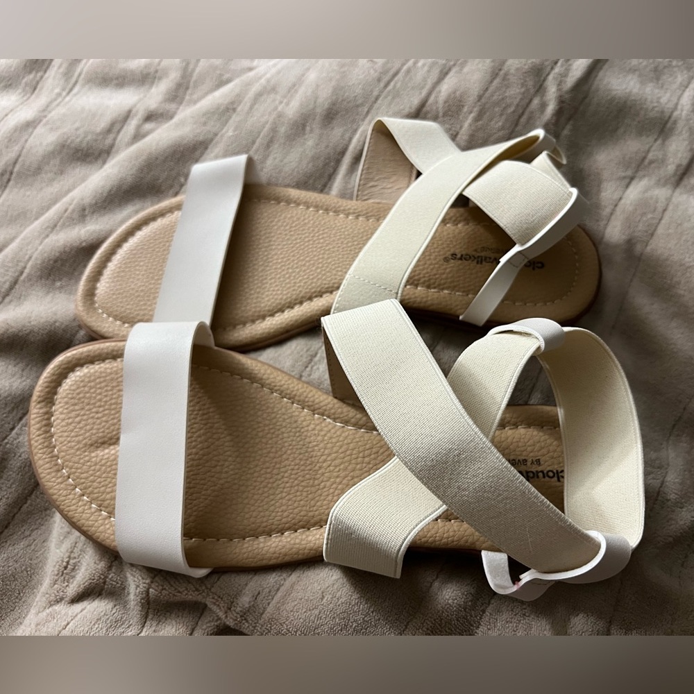 Buff 9w Criss Cross Cloud Walker Stretch Sandals